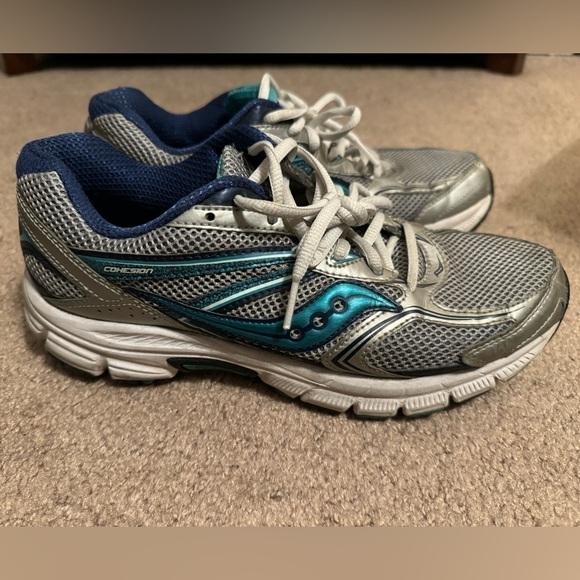 Saucony Blue, grey and white sneakers size 9 - Picture 6 of 9